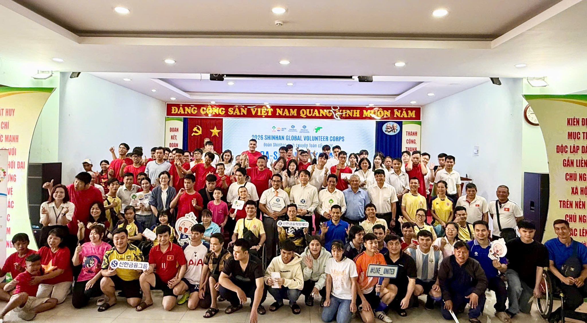 Tình nguyện viên Hàn Quốc đồng hành cùng thanh thiếu niên khuyết tật Việt Nam